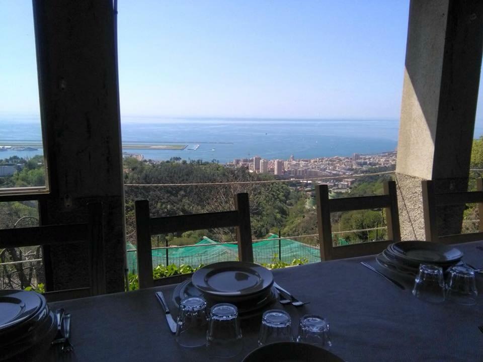 Agriturismo Fattoria Montecontessa Alloggio per agriturismo Genova